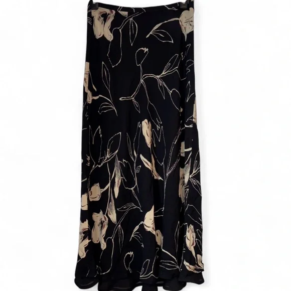 Ann Taylor Black and Cream Floral Maxi Skirt - Picture 1 of 5